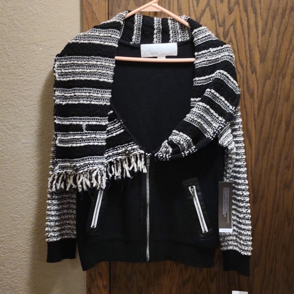 Curio New York Zip Up Scarf Sweater